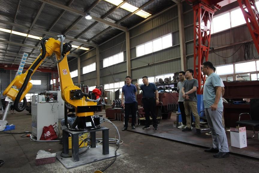 The first self-developed die casting robot in China has been successfully trial-produced in Longhua